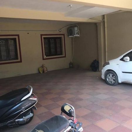 Apartmán Iswarya Illam Chidambaram Exteriér fotografie